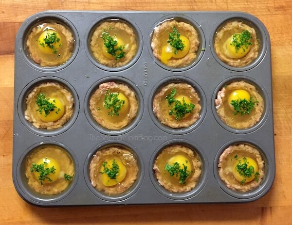 Perfect to make in bulk to meal prep for the week! This Paleo Sausage & Egg Breakfast Muffins recipe couldn't be easier! 2-ingredients, 20 minutes 