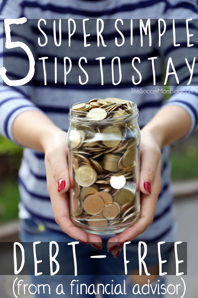 5 financial habits to start NOW to become (and stay!) debt free. It's easier than you'd think to fix your budget and save money!