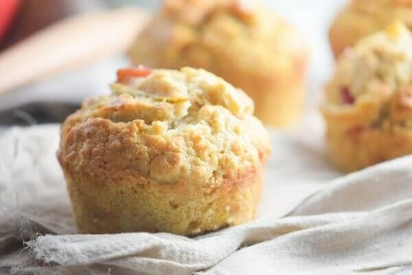 Ready in under 30 minutes, these quick and easy apple muffins are the perfect grab and go breakfast!