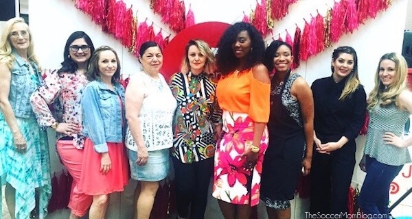 Expert tips from the JCPenney Mother's Day Pin-spired style event on how to wear florals without looking frumpy. Plus easy hair & beauty hacks for moms!