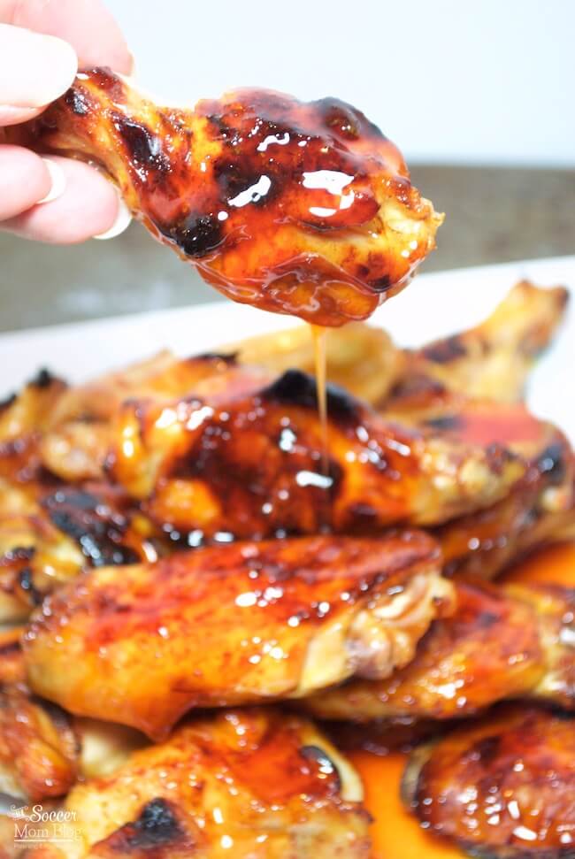 baked wings with honey chipotle sauce