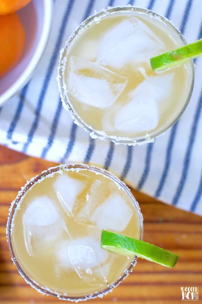 Forget powders and mixes — this simple skinny margarita recipe uses only natural ingredients for a fresh and refreshing cocktail.
