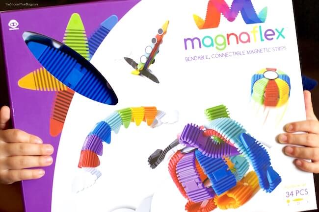 MagnaFlex magnetic flexible construction toys
