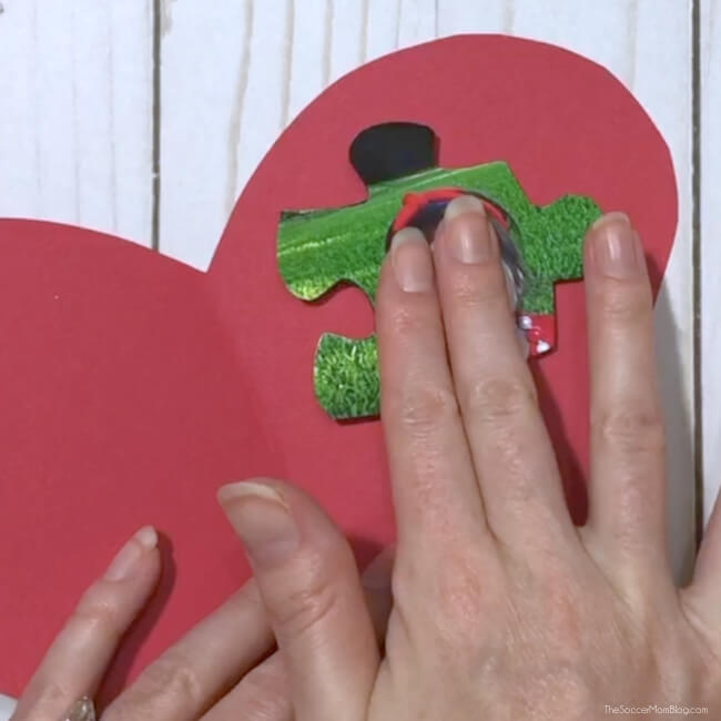 How to make a puzzle piece pop up photo card for Valentine's Day