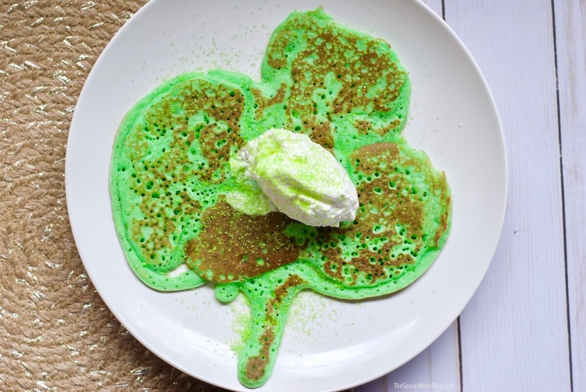 Easy Shamrock Pancakes for St. Patrick's Day kids breakfast