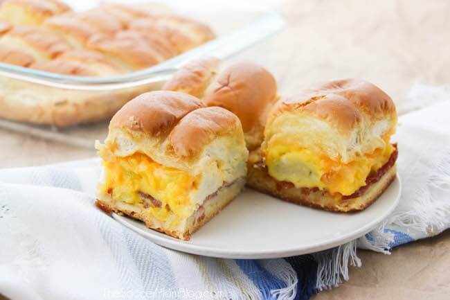 What a way to start the day!! Hot and hearty breakfast sliders right out of the oven are sure to brighten up your morning!