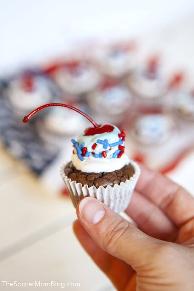 Add a *POP* to your 4th of July or Memorial Day party with these colorful Red White and Blue Cherry Bomb Mini Cupcakes! Click for step by step photo instructions.