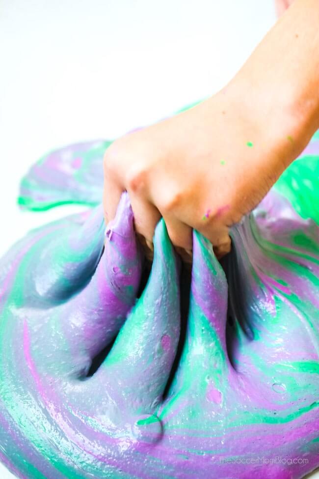 How to make the perfect fluffy shaving cream slime with liquid starch for hours of sensory play.