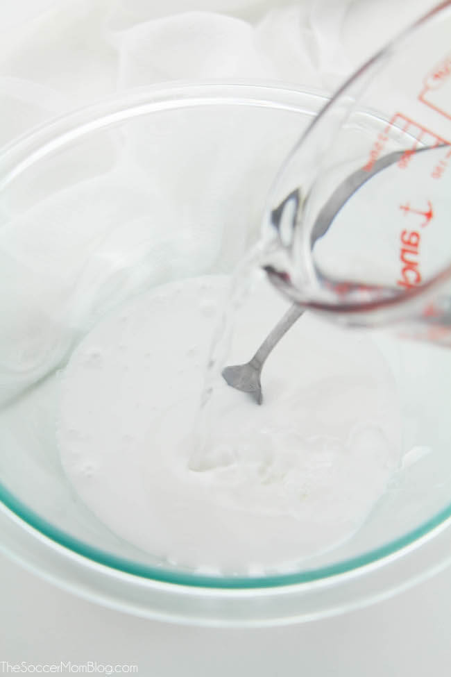 How to make white glue slime with contact lens solution