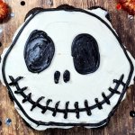 How to make a skeleton Halloween pull apart cupcake cake