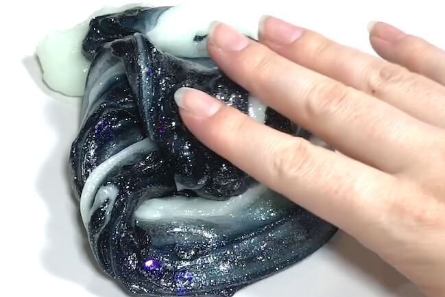 how to make glow in the dark galaxy slime