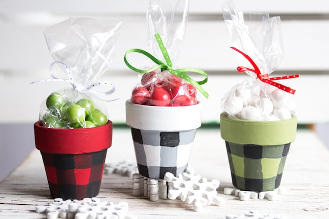 Buffalo Plaid Painted Pots are a gorgeous holiday decoration or handmade Christmas gift idea! Click for video tutorial & photo step-by-step instructions.