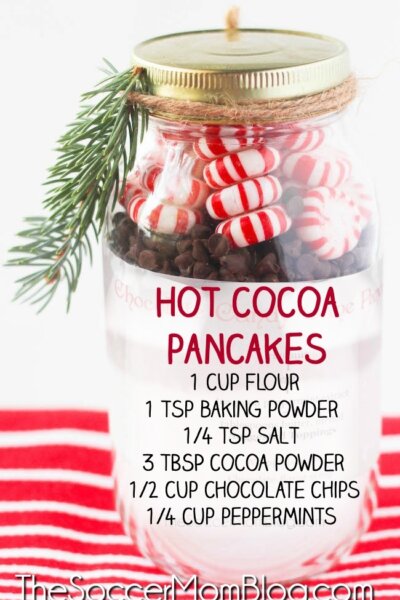 hot cocoa pancake mix in mason jar