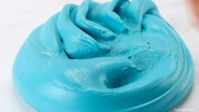 This is the BEST fluffy slime recipe!! 4 ingredients, super fluffy, and silky smooth! 
