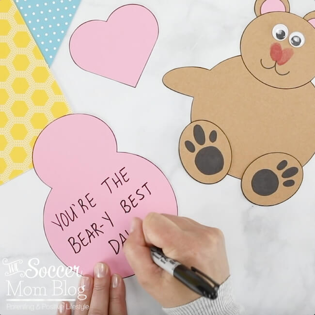 Show Papa Bear how much he is loved with this kid-made Teddy Bear Card! This adorable 3D paper bear craft holds a child's photo and opens to reveal a sweet message inside.