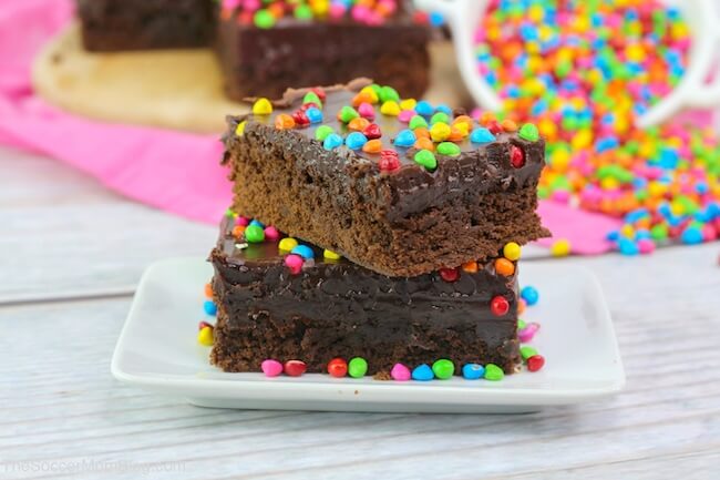 If you love the classic Little Debbie treats as much as we do, you'll get a kick out of these homemade Cosmic Brownies!