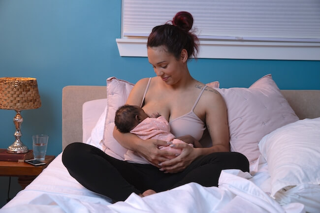 How to find FREE breastfeeding support and resources for new moms