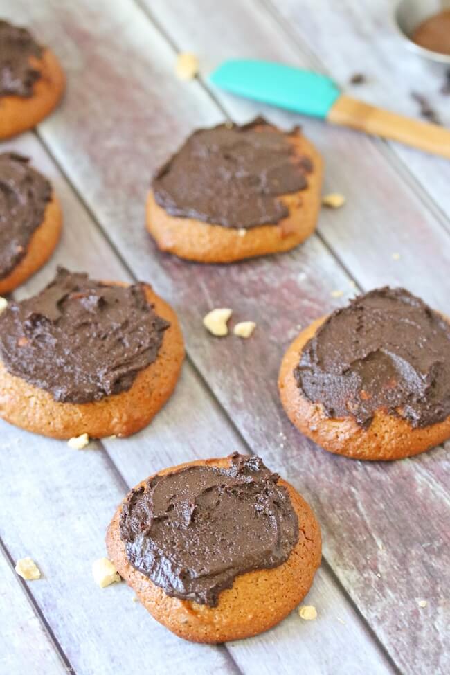 cashew butter cookies with chocolate frosting
