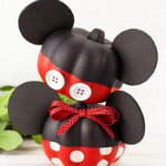Mickey Mouse pumpkin and Minnie Mouse pumpkin craft for Halloween