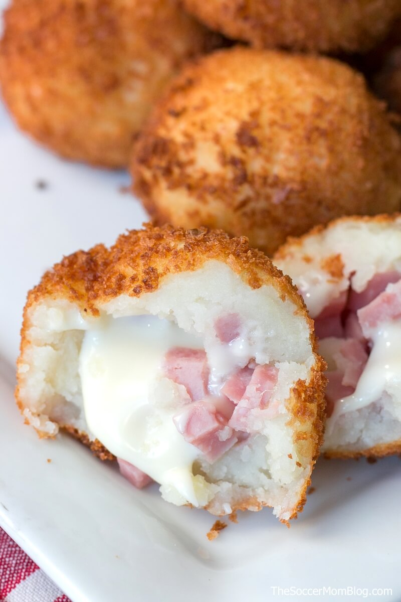 These easy ham and cheese croquettes are a crispy, cheesy, melty, and delicious — the perfect bite! Keep reading for our easy recipe to make Cuban ham croquettes at home.