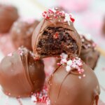 brownie truffles with crushed candy canes on top