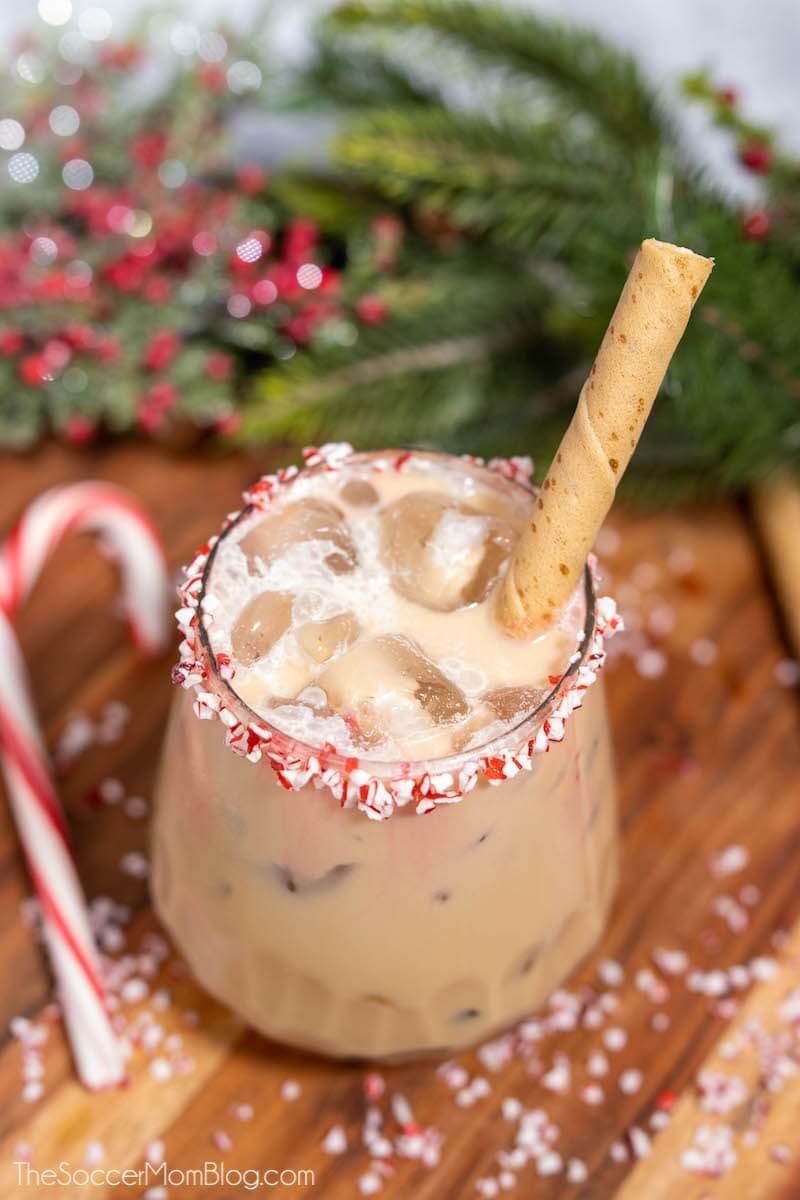 chocolate peppermint Christmas cocktail