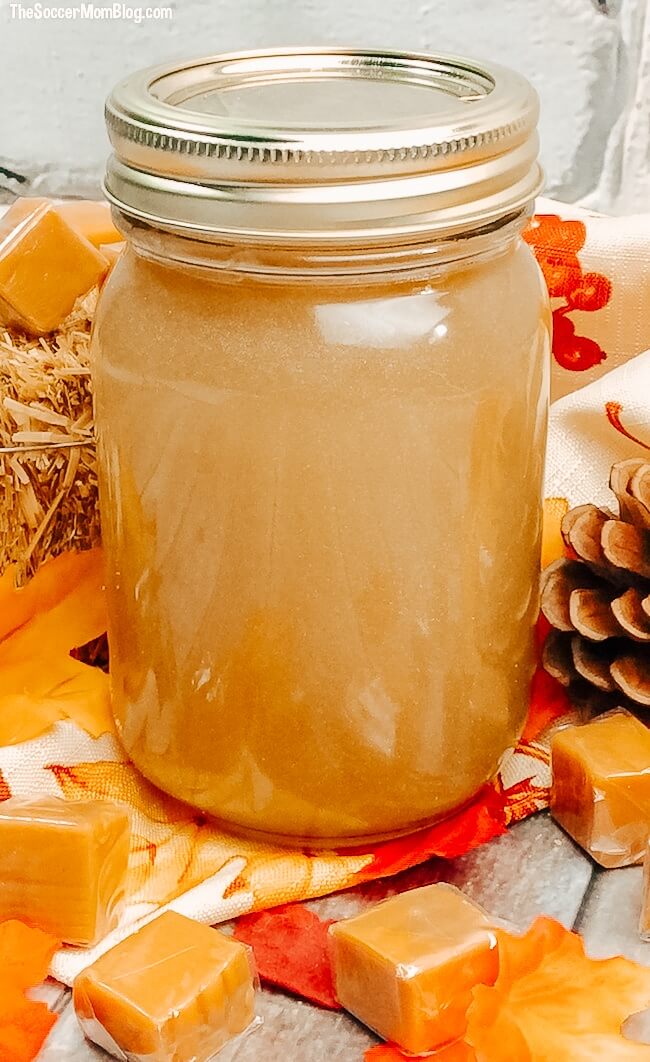 homemade caramel moonshine in mason jar