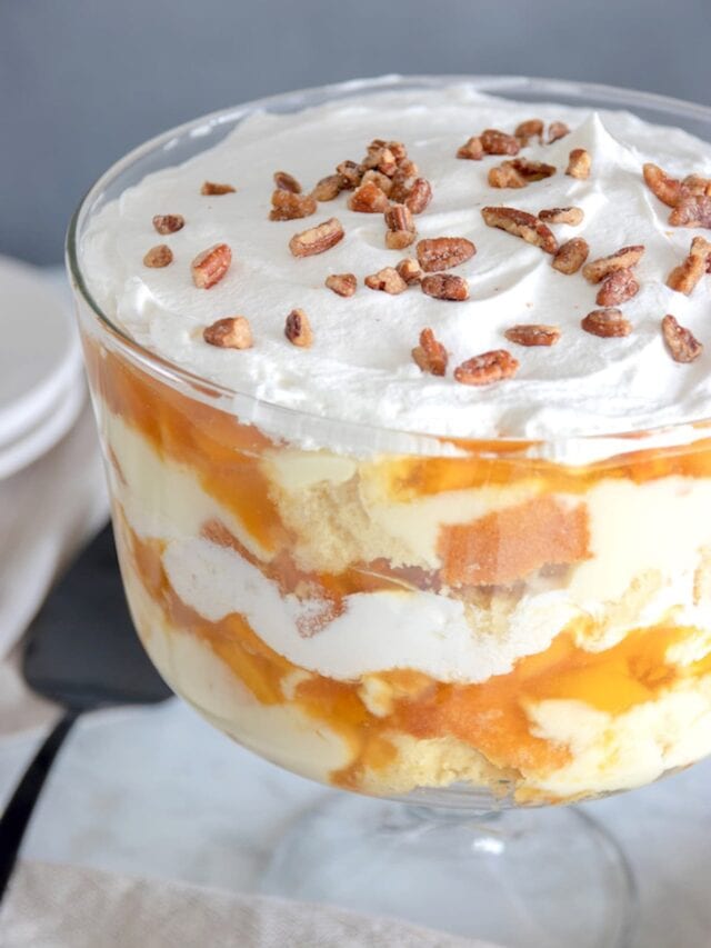 peach trifle with pudding and peach jelly.