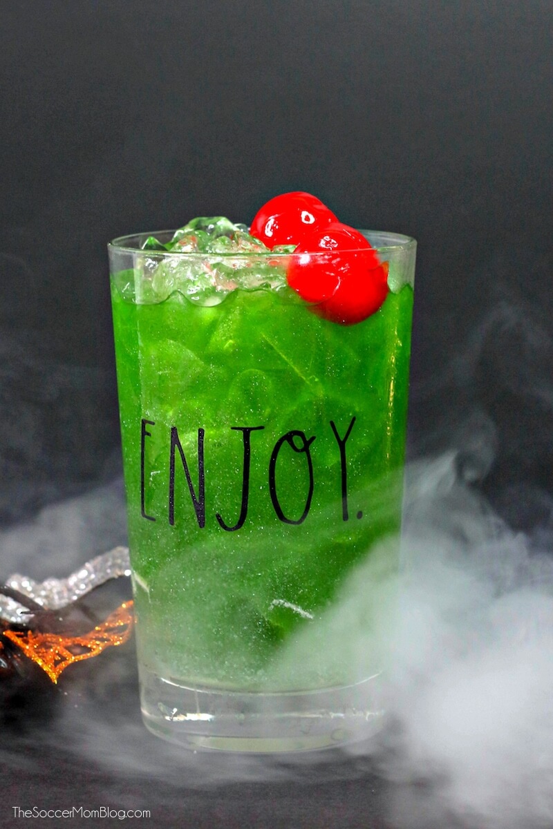 witches brew cocktail recipe for Halloween