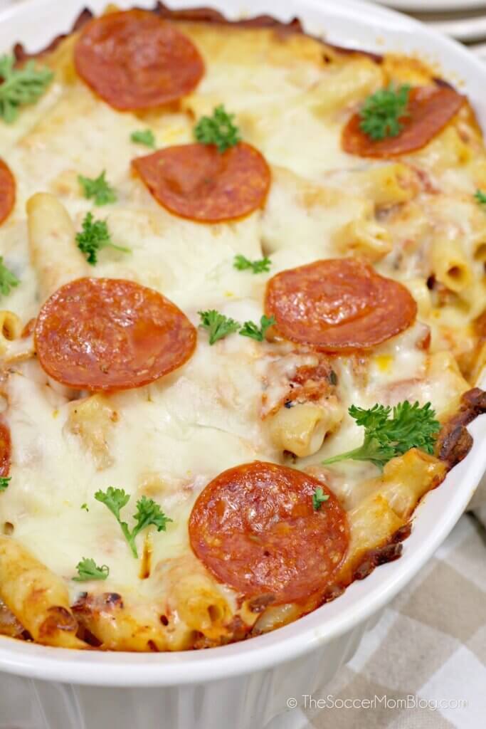 baked ziti with pizza toppings