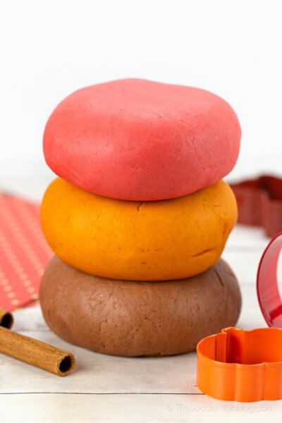 3 different scented fall playdough recipes