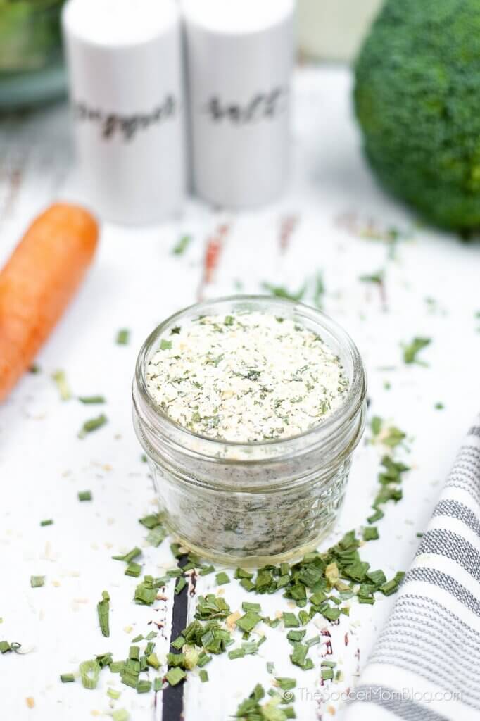 Finished Homemade Ranch Seasoning in jar