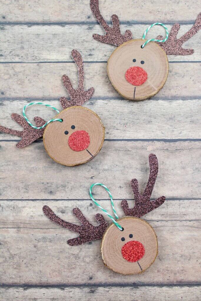 wood slice reindeer ornaments
