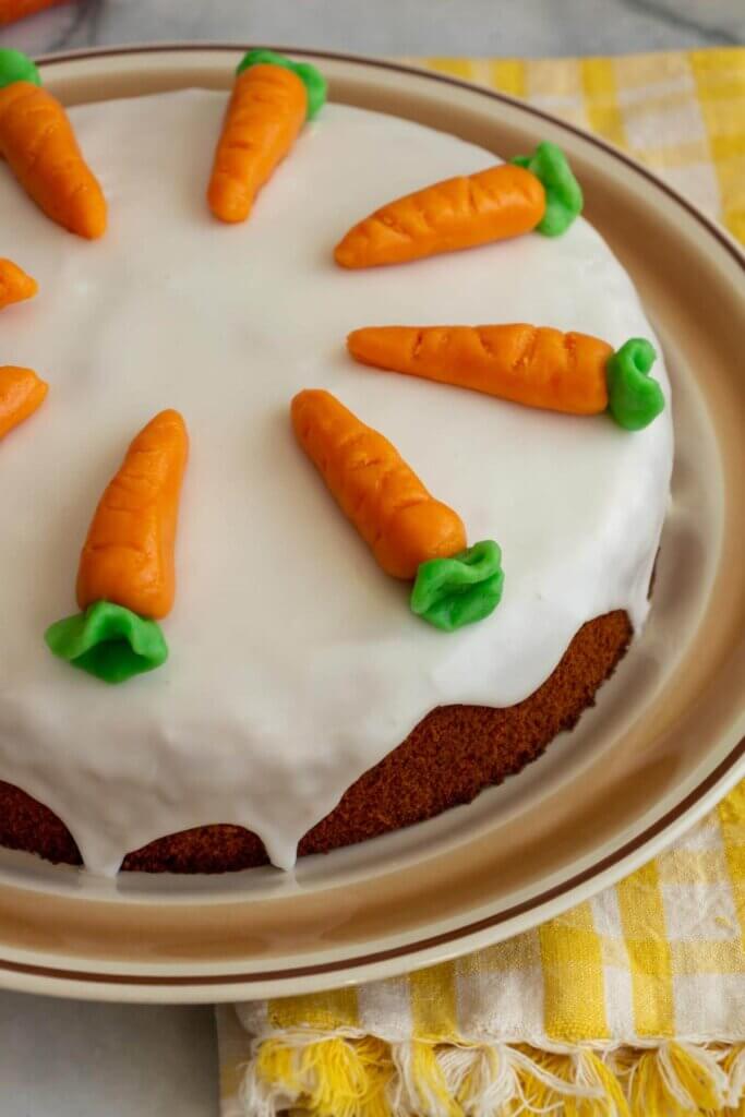 Swiss carrot cake with icing