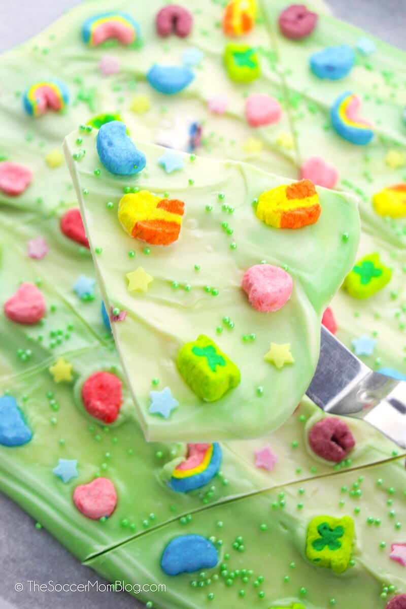 St. Patrick's Day candy bark with green/white chocolate and Lucky Charms marshmallows