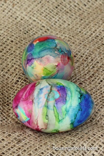 rainbow marbled eggs