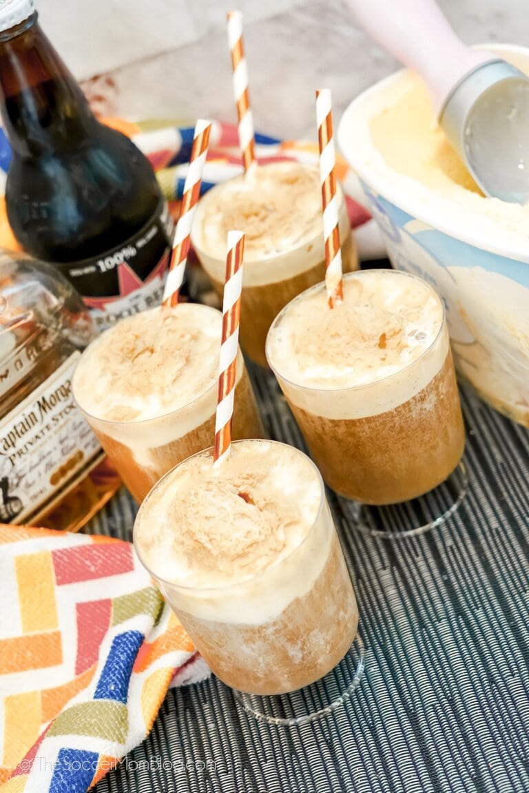 Boozy Root Beer Floats - The Soccer Mom Blog