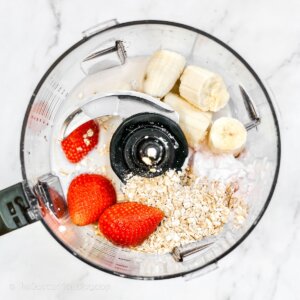 Strawberries Bananas and Oatmeal in a blender