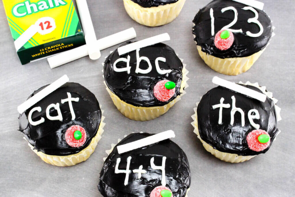 chalkboard cupcakes