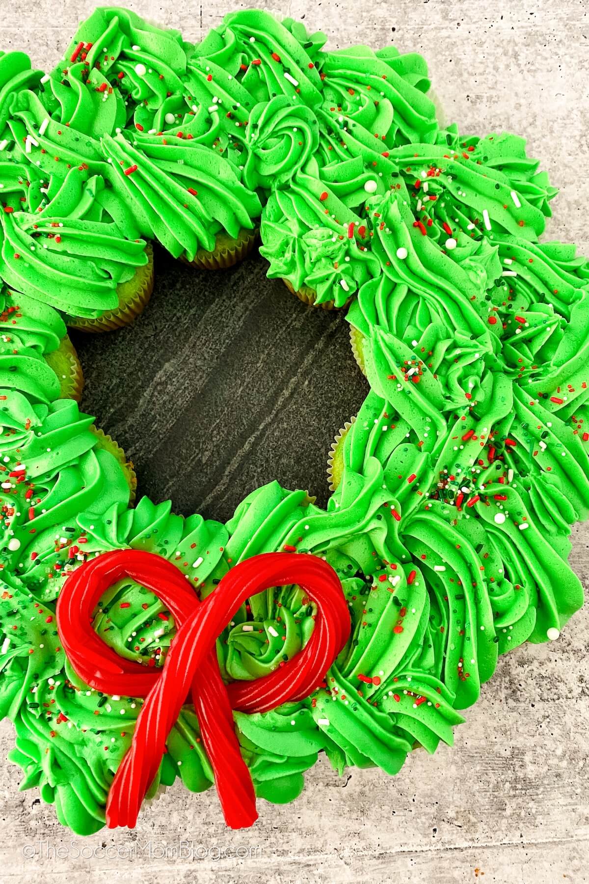 top-down view of a pull-apart cupcake wreath.
