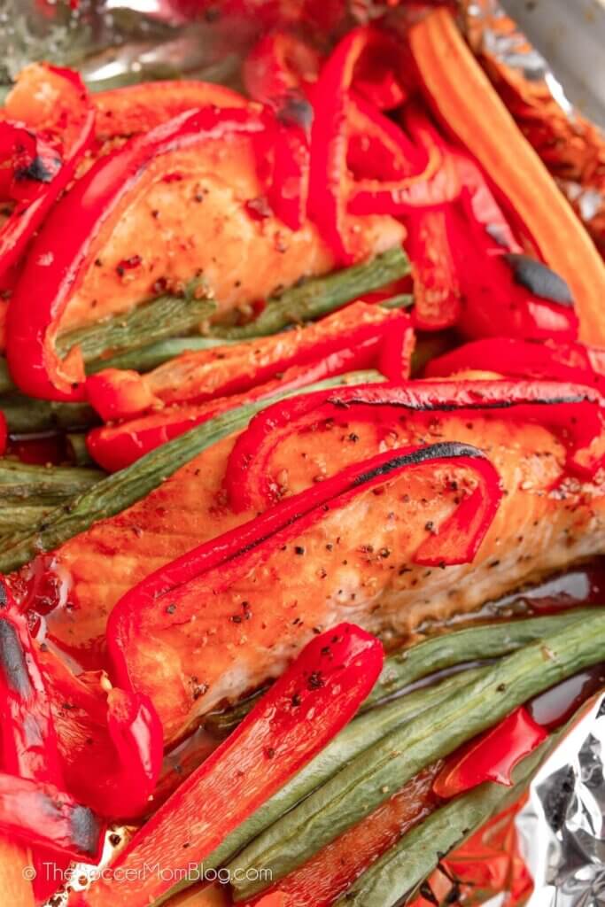 salmon and veggies cooked in foil.
