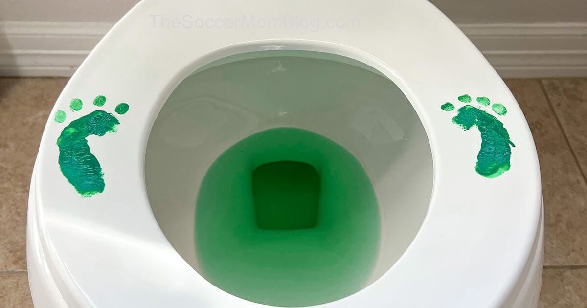 Leprechaun Footprints - The Soccer Mom Blog