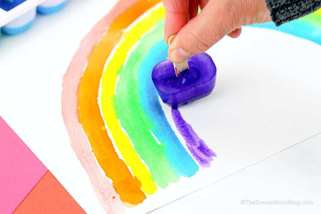 Painting with Ice Cubes - The Soccer Mom Blog
