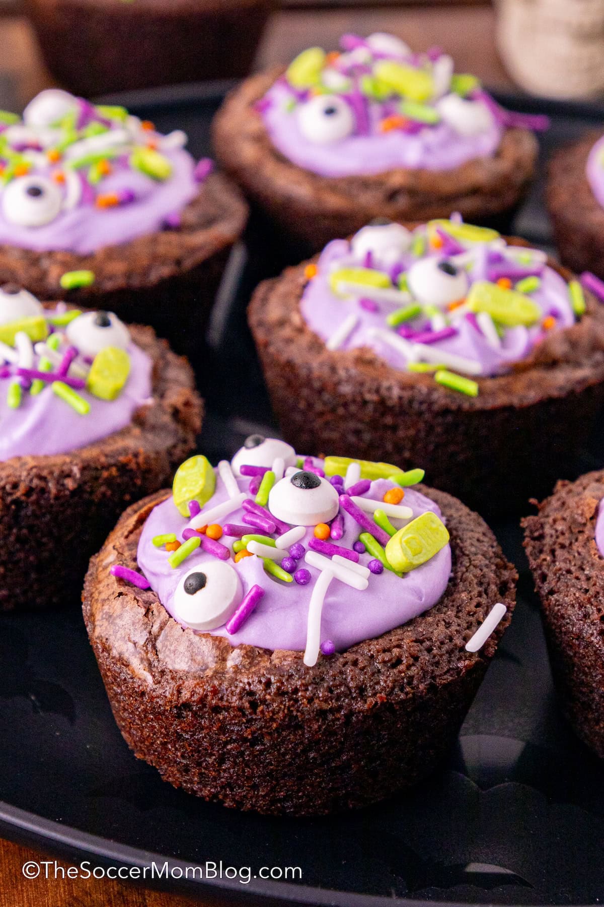close up of a witch's cauldron themed brownie.